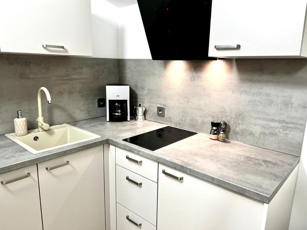 Apartman Dino Fazana Exterior photo